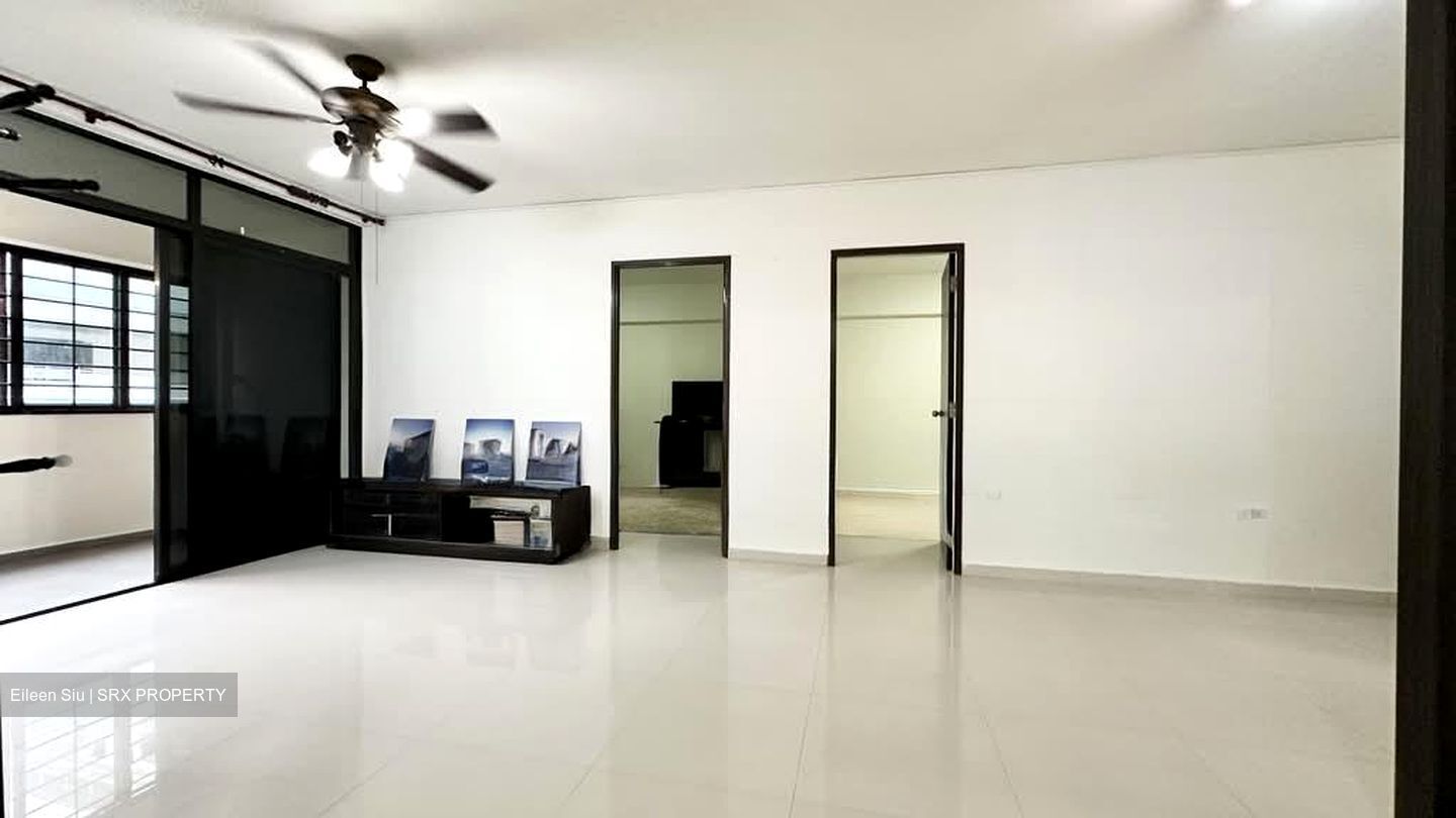 Blk 504A Montreal Drive (Sembawang), HDB Executive #595745041